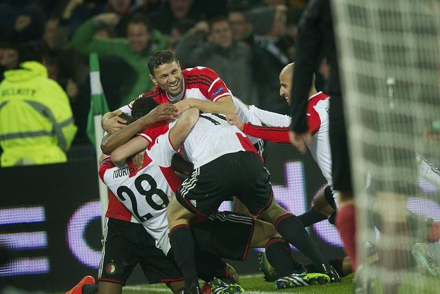 队面临新的 队面临新的